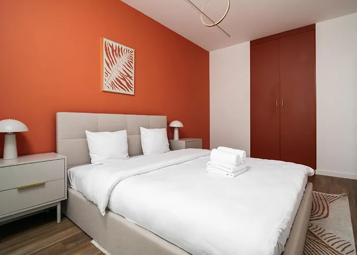 Amber & Wood Harmony By Uniquerent * Wrocław