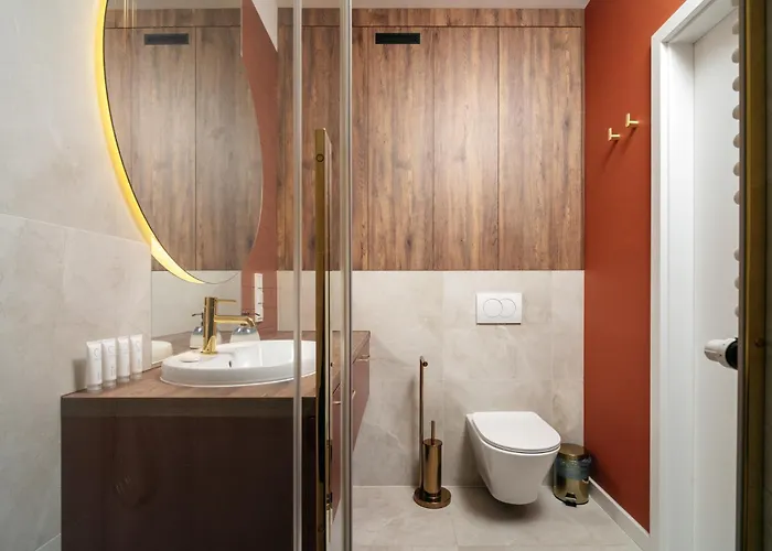 Amber & Wood Harmony By Uniquerent