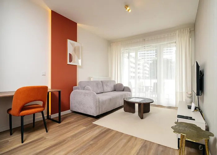 Amber & Wood Harmony By Uniquerent *