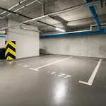 Amber & Wood 5 Min To Old Town Parking River View & Balcony By Uniquerent