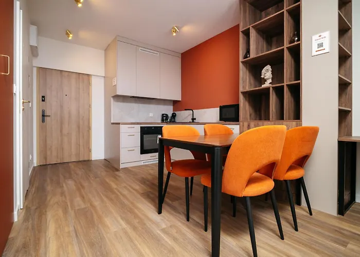 Amber & Wood Harmony By Uniquerent