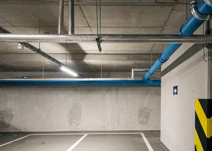 Amber & Wood Harmony By Uniquerent * Wrocław